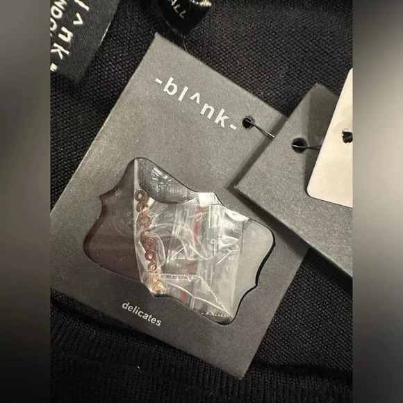 Anthropologie Bl-nk London Gold Sequin Sleeve Sweater Size XXS NWT Flawed Gem - Picture 11 of 16